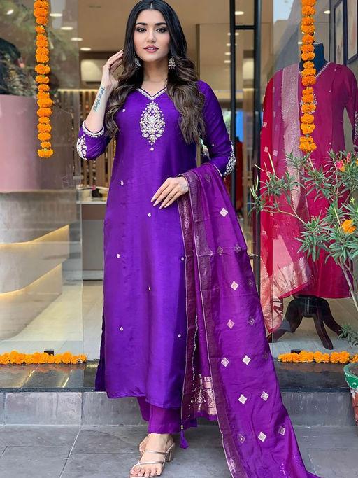 Kayatri Launching New Designers Roman Silk Suit