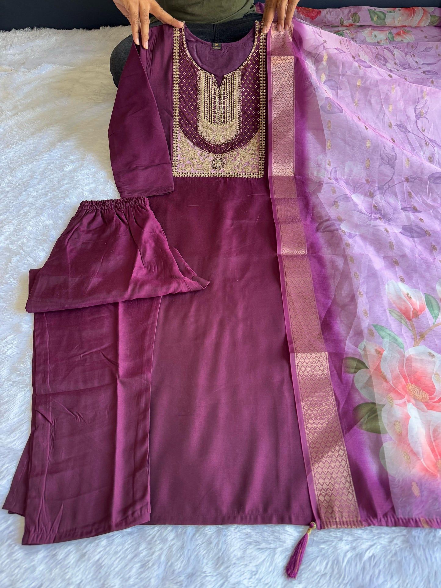 Kayatri New Launching Designers Suit