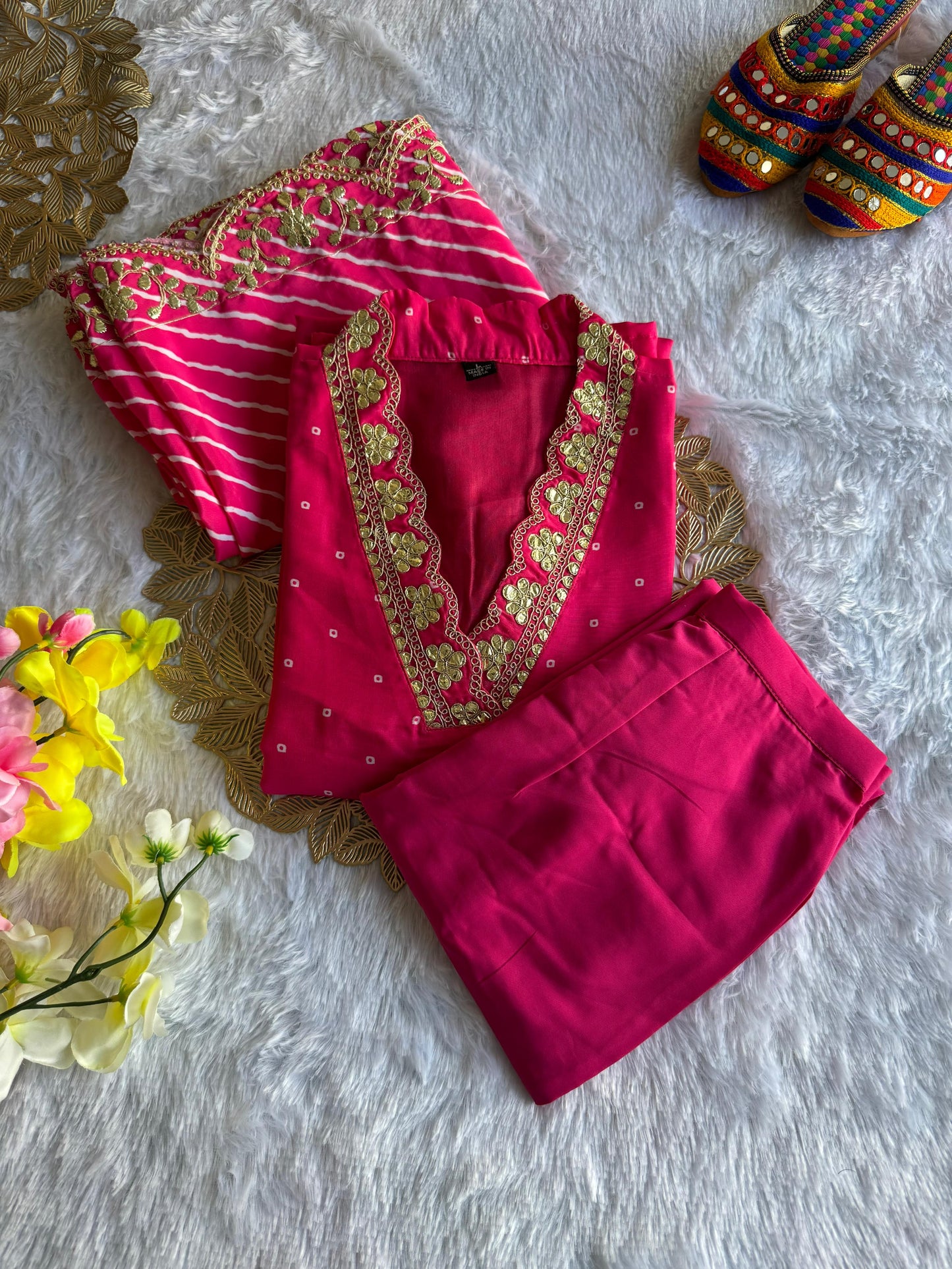 Kayatri Launching Leheriya Designers Suit