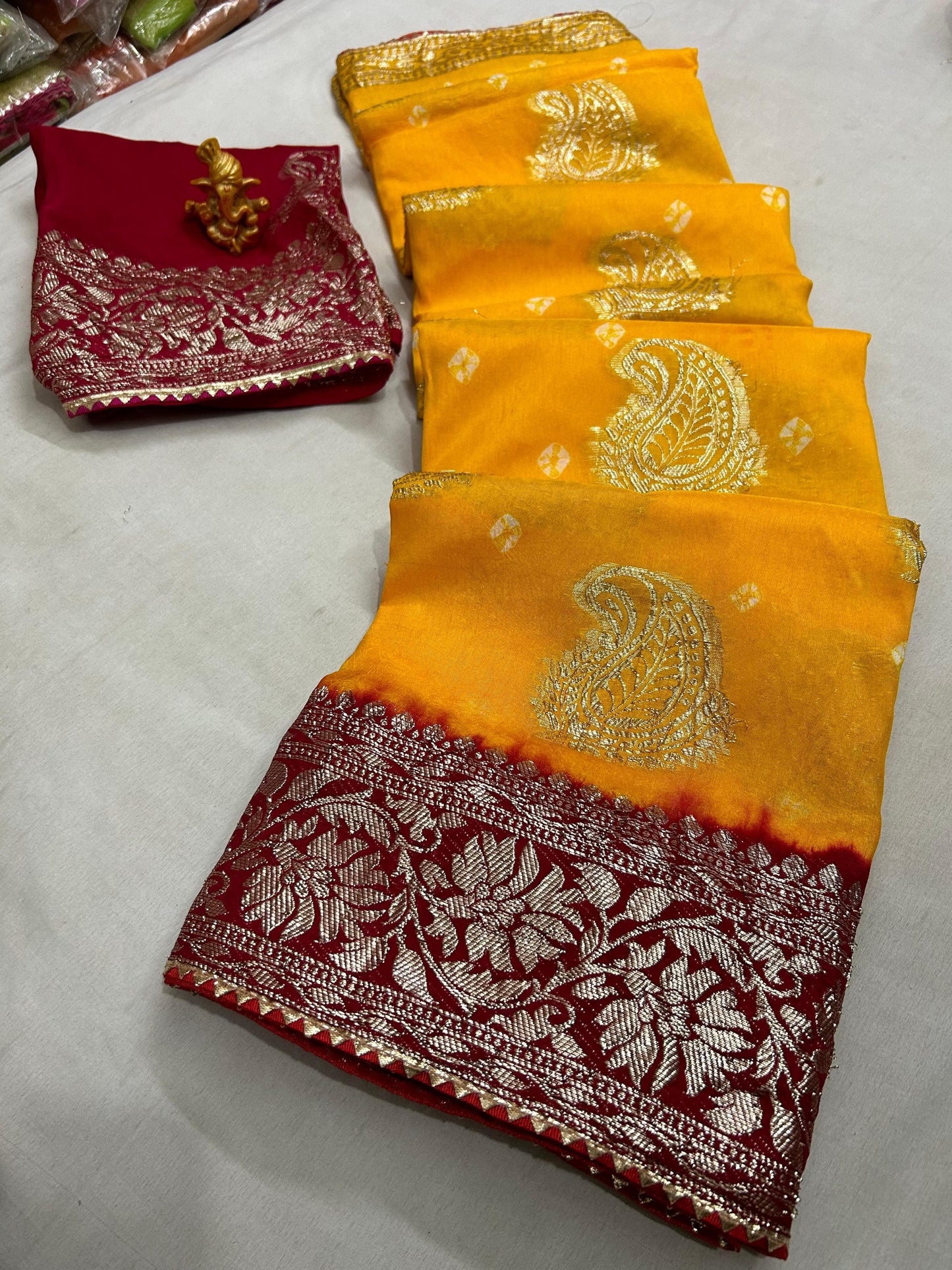 Kayatri New Pure Russian Keri Dola Silk Gulti Bandhej Saree
