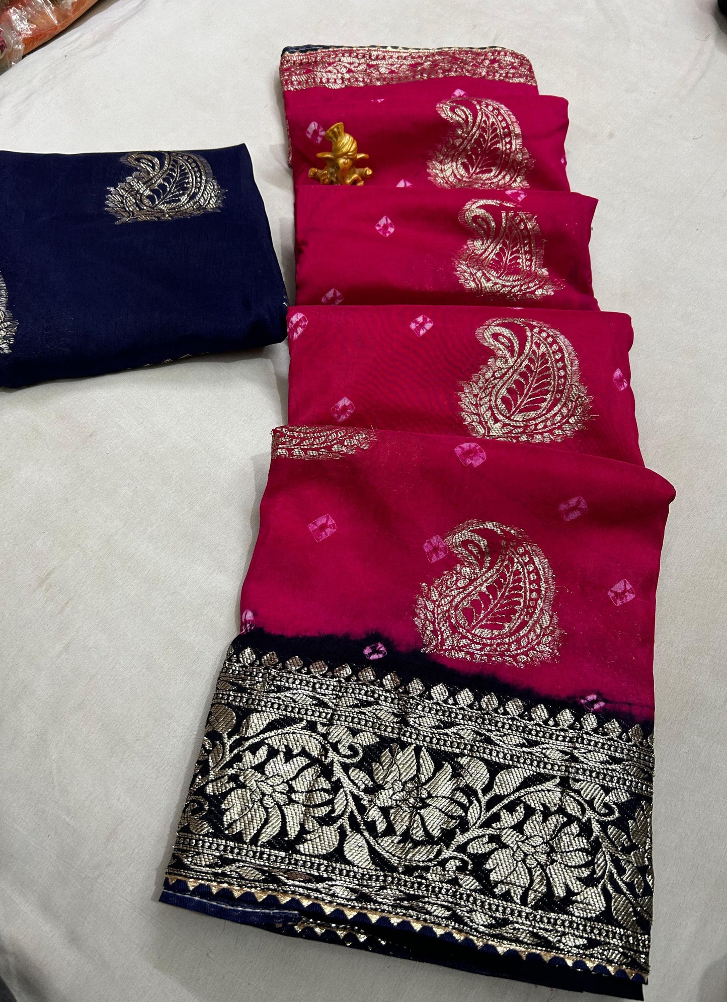Kayatri New Pure Russian Keri Dola Silk Gulti Bandhej Saree