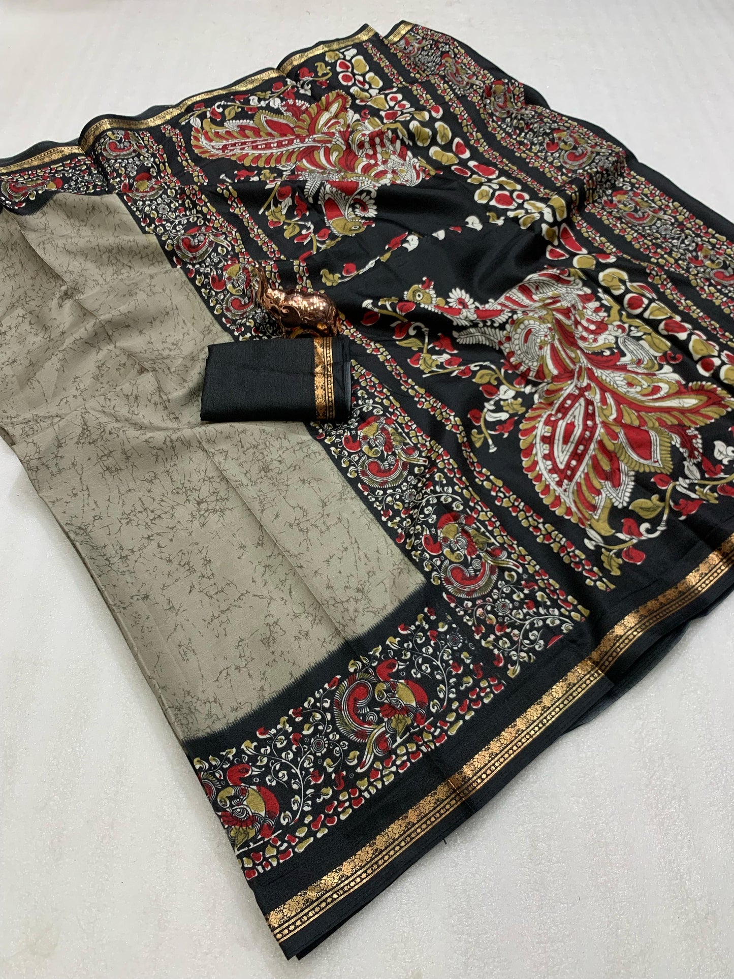 Kayatri Rich printed Kalamkari Pallu Dola Silk Saree