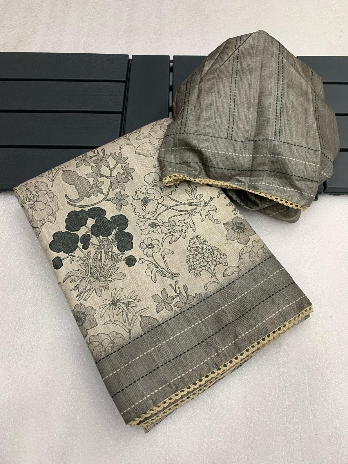 Kayatri New Ajrakh Printed with Rich Pallu & Fancy Border Saree