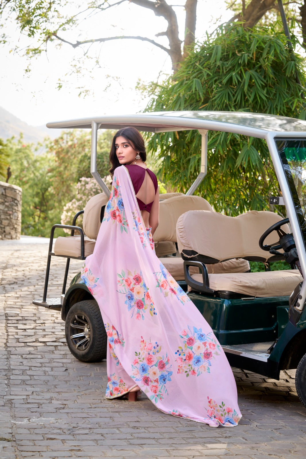 Kayatri New Summer Special Weightless Saree