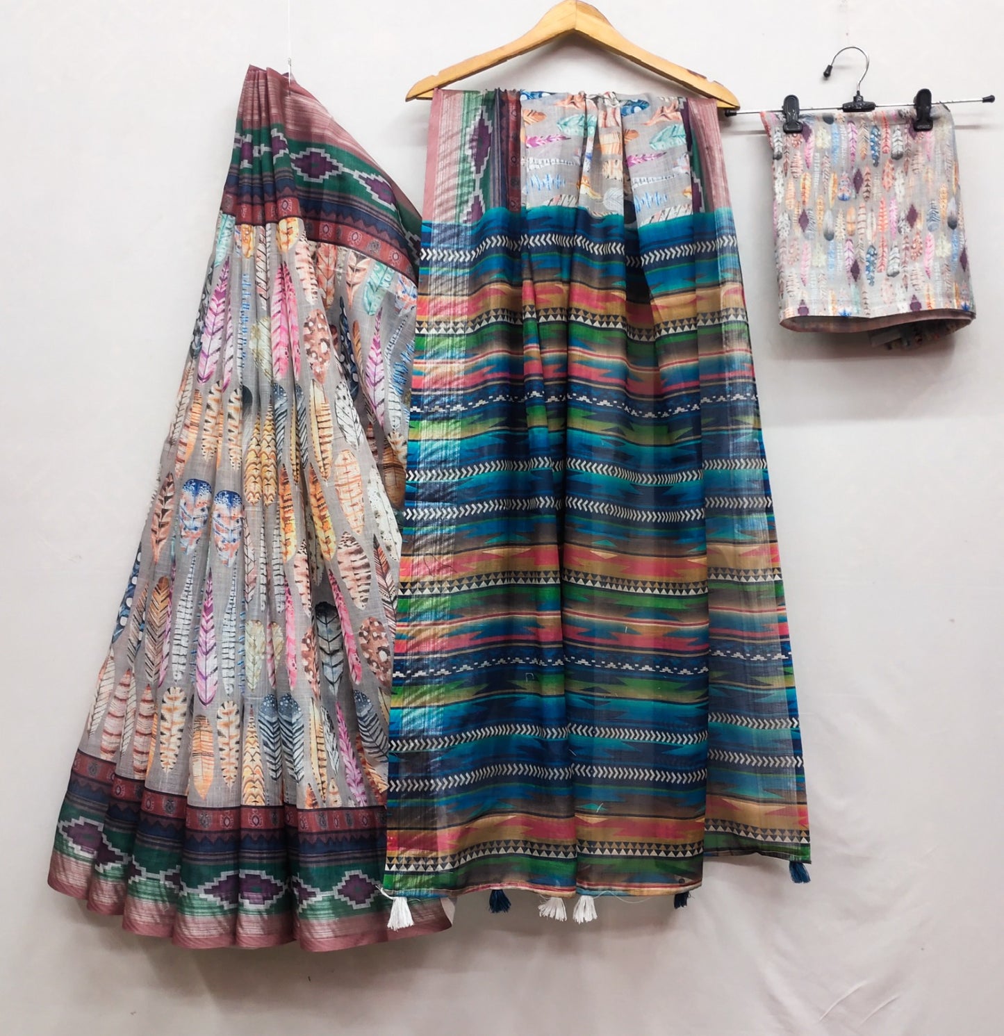 Kayatri New Lilen With Silver Border With Digital Print Saree