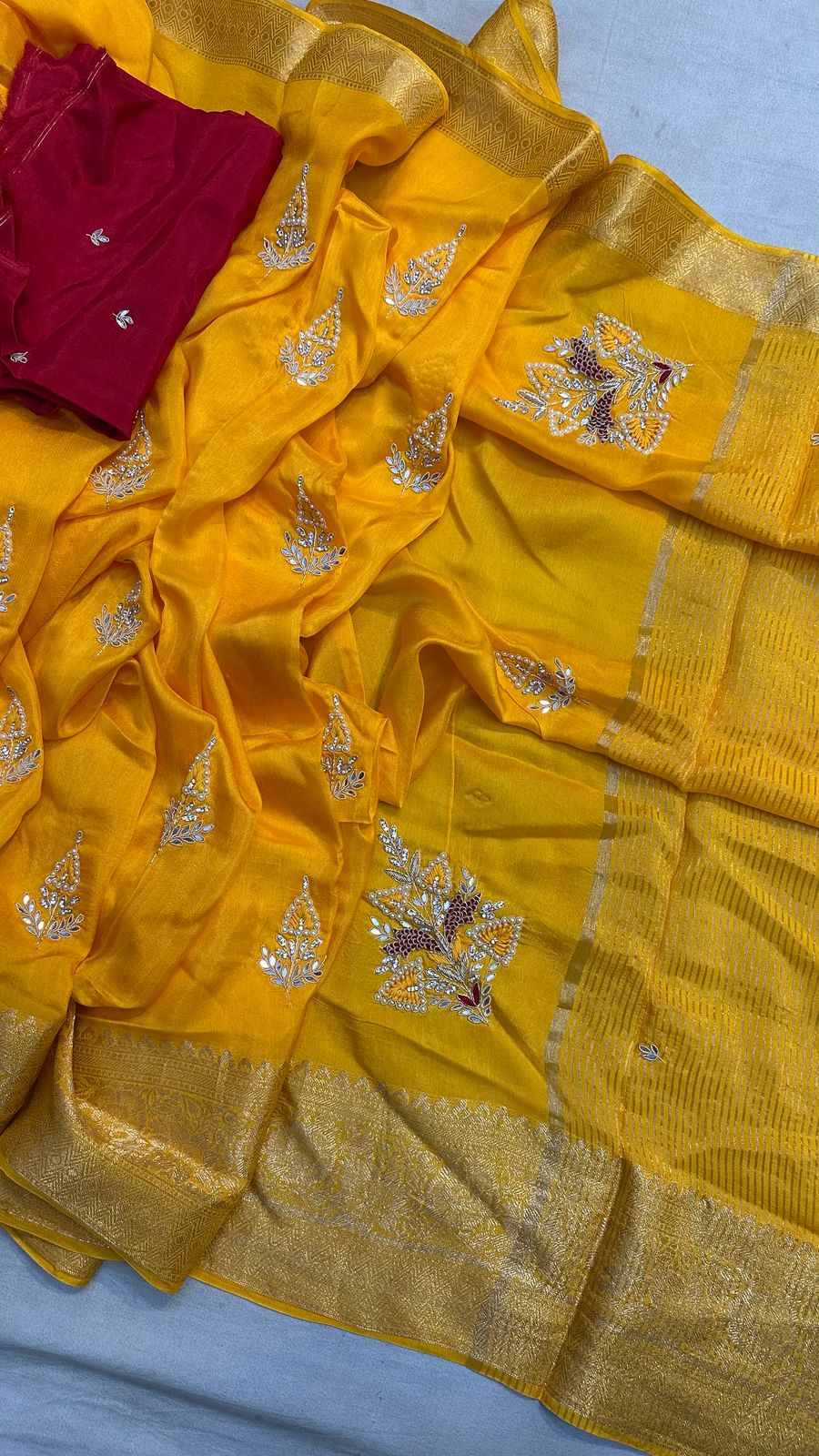 Kayatri New Pure Moonga Silk Hand Work Saree