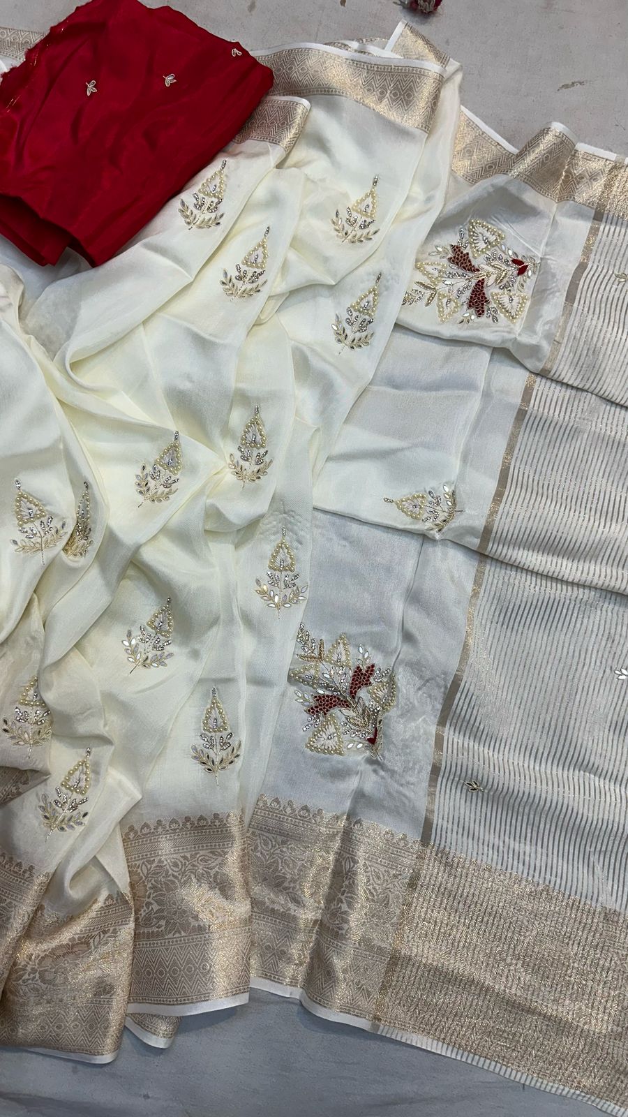Kayatri New Pure Moonga Silk Hand Work Saree