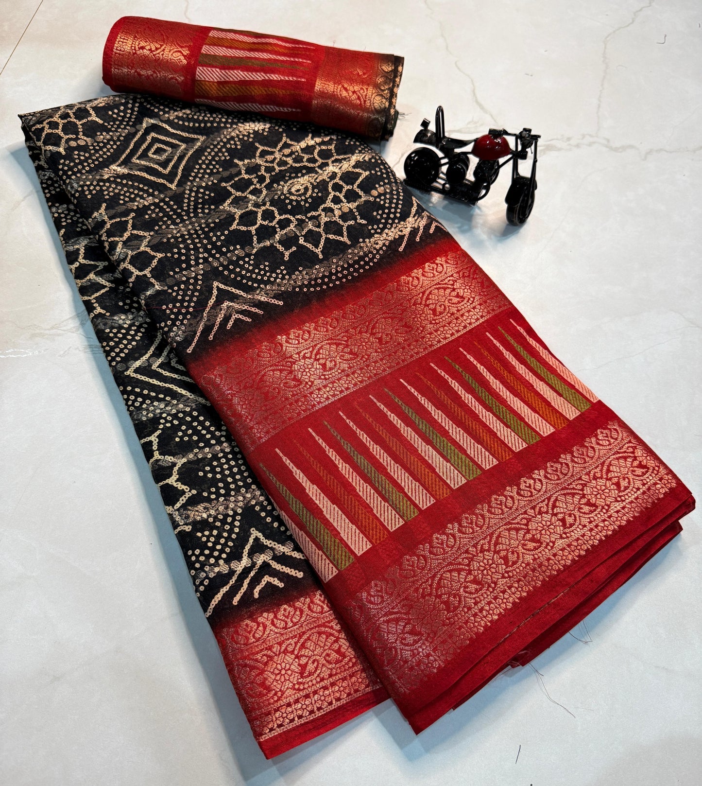 Kayatri New Traditional Pen Kalamkari Saree in Soft Cotton Silk with Zari Hamsa Border