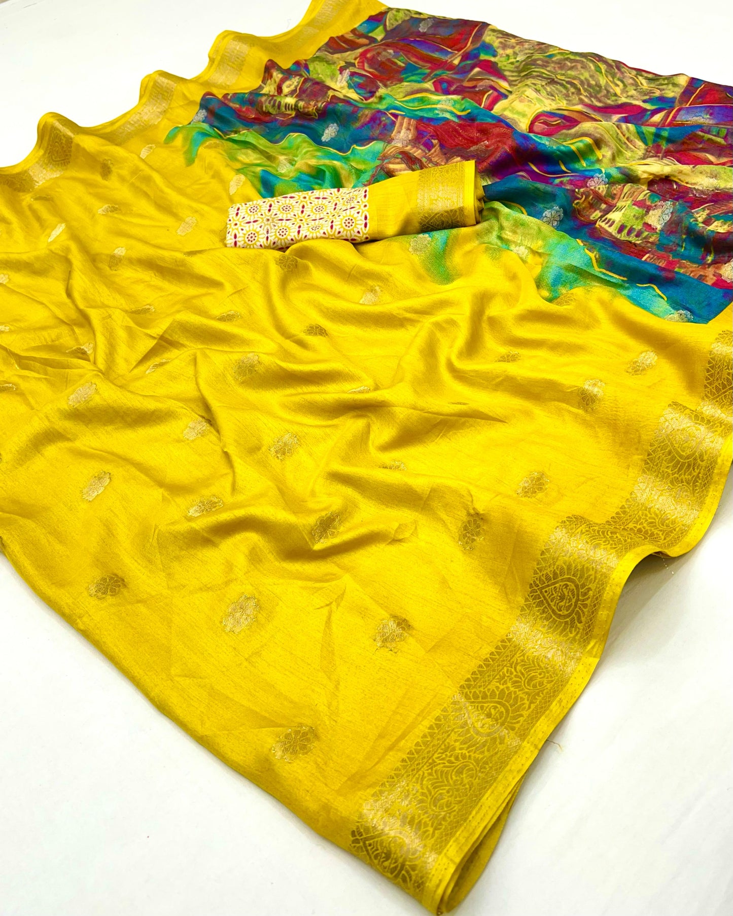 Kayatri New Soft Dola Silk Digital Print Saree