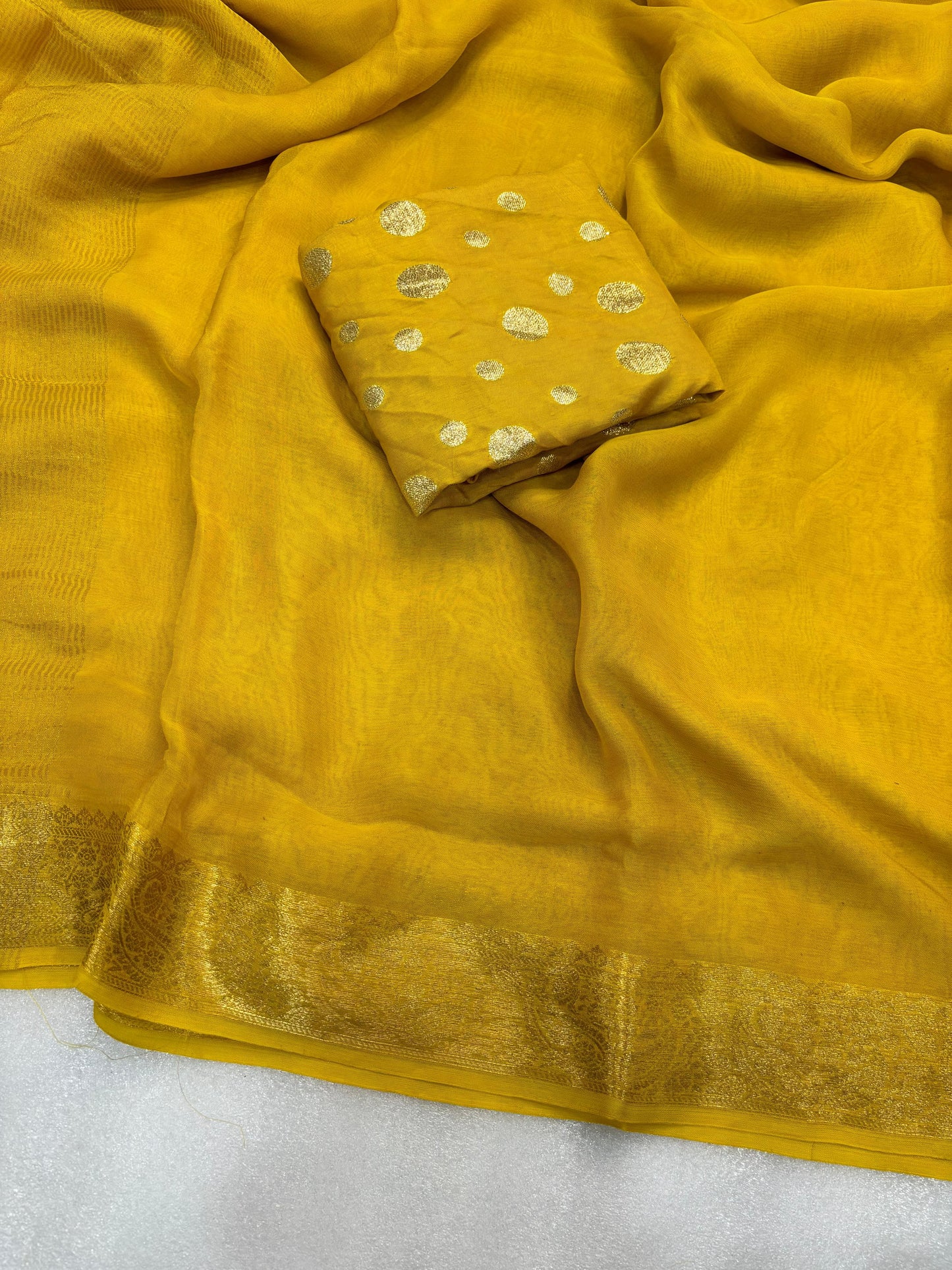 Kayatri New Pure Viscose Chinon Jackard Border Saree