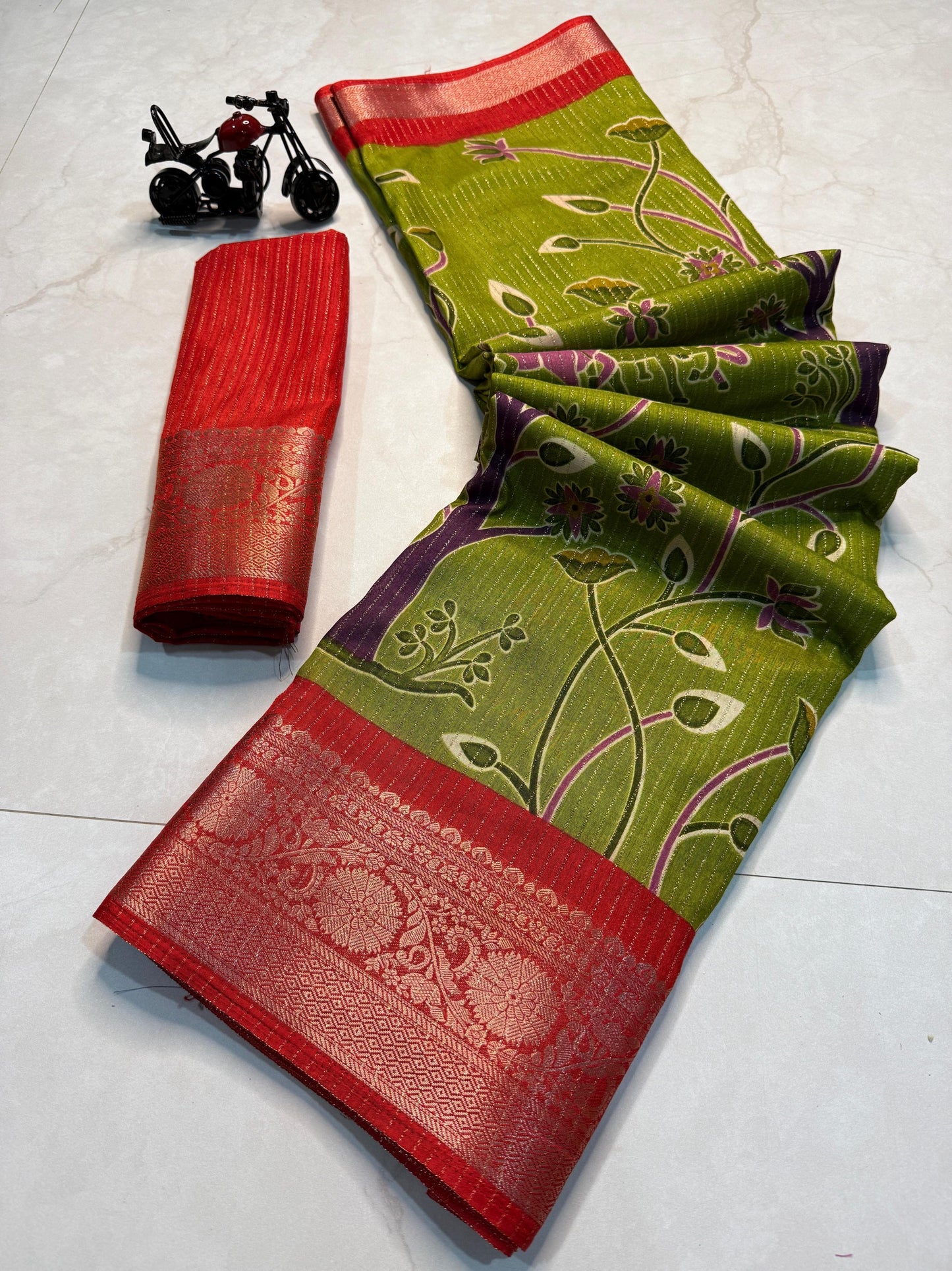 Kayatri New Rekko Silk Floral Design Saree