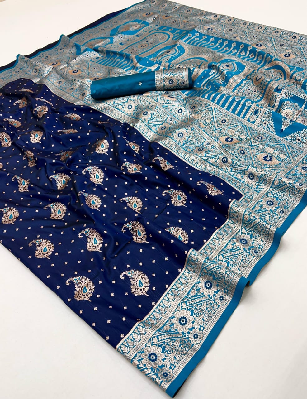 Kayatri New Soft Banarasi Silk Meenakari Weaving Saree