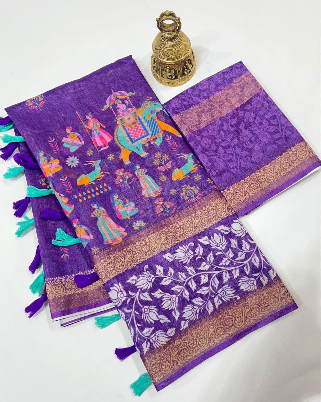 Kayatri New Gold Linen With Weaving Digital Print Saree
