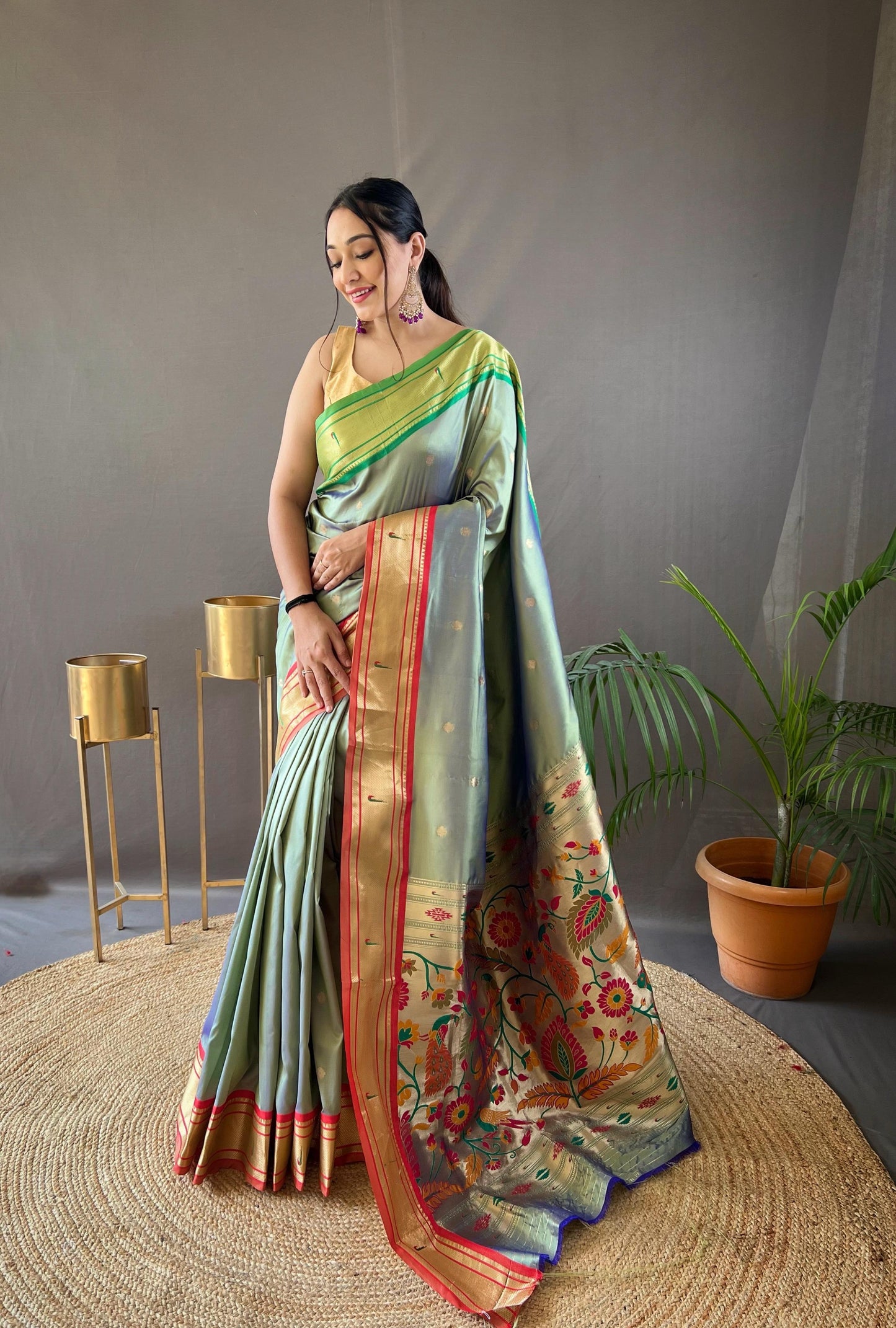 Kayatri New Ganga Jamuna Border Combination Saree