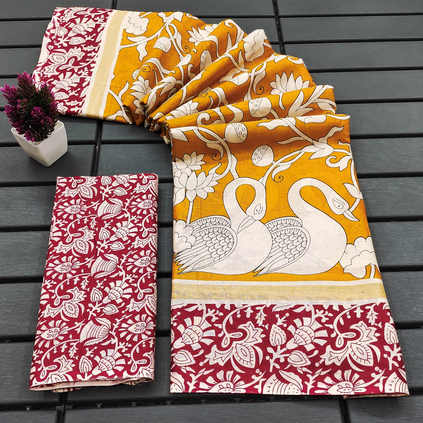 Kayatri New Pure Mulmul Cotton Ajrakh Print Saree
