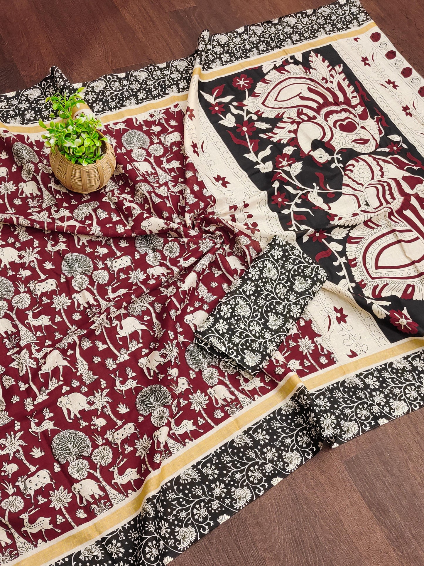 Kayatri New Pure Mulmul Cotton Ajrakh Print Saree