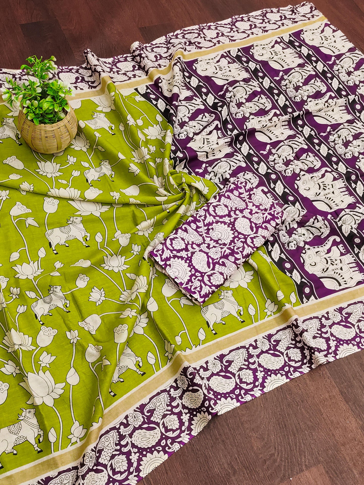 Kayatri New Pure Mulmul Cotton Ajrakh Print Saree