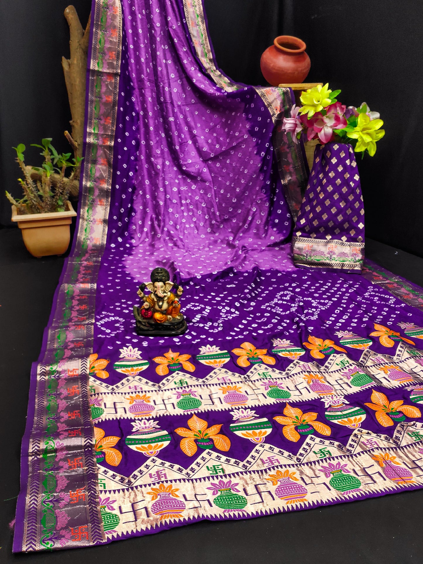 Kayatri New Pure Bahdhej Silk Meenakari Zari Weaving Saree