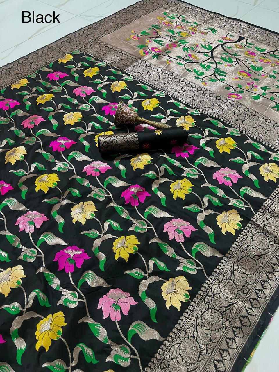 Kayatri Pure Soft Kanchivram Meena Zari Weaving Saree