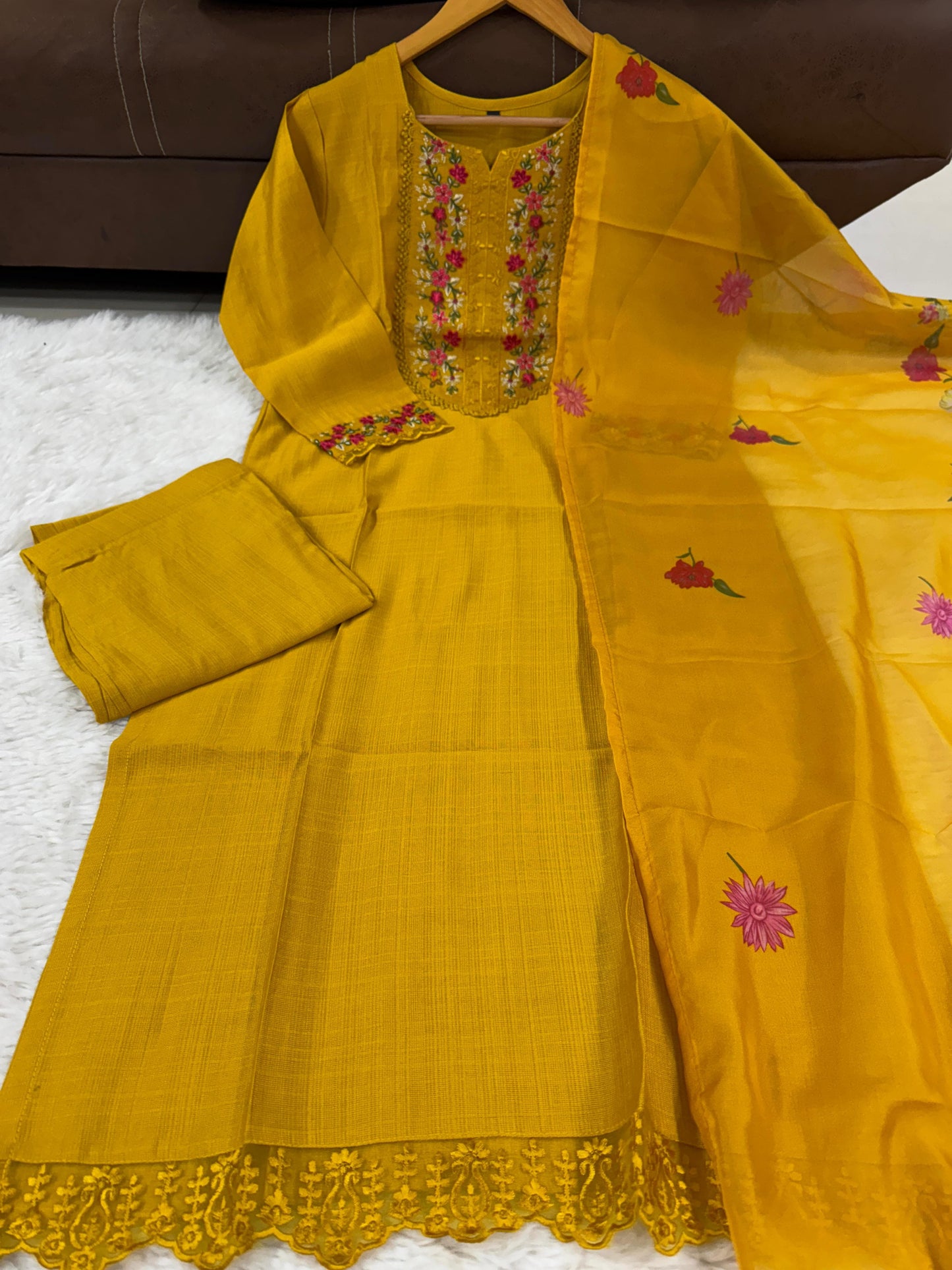 Kayatri New Designer Suit