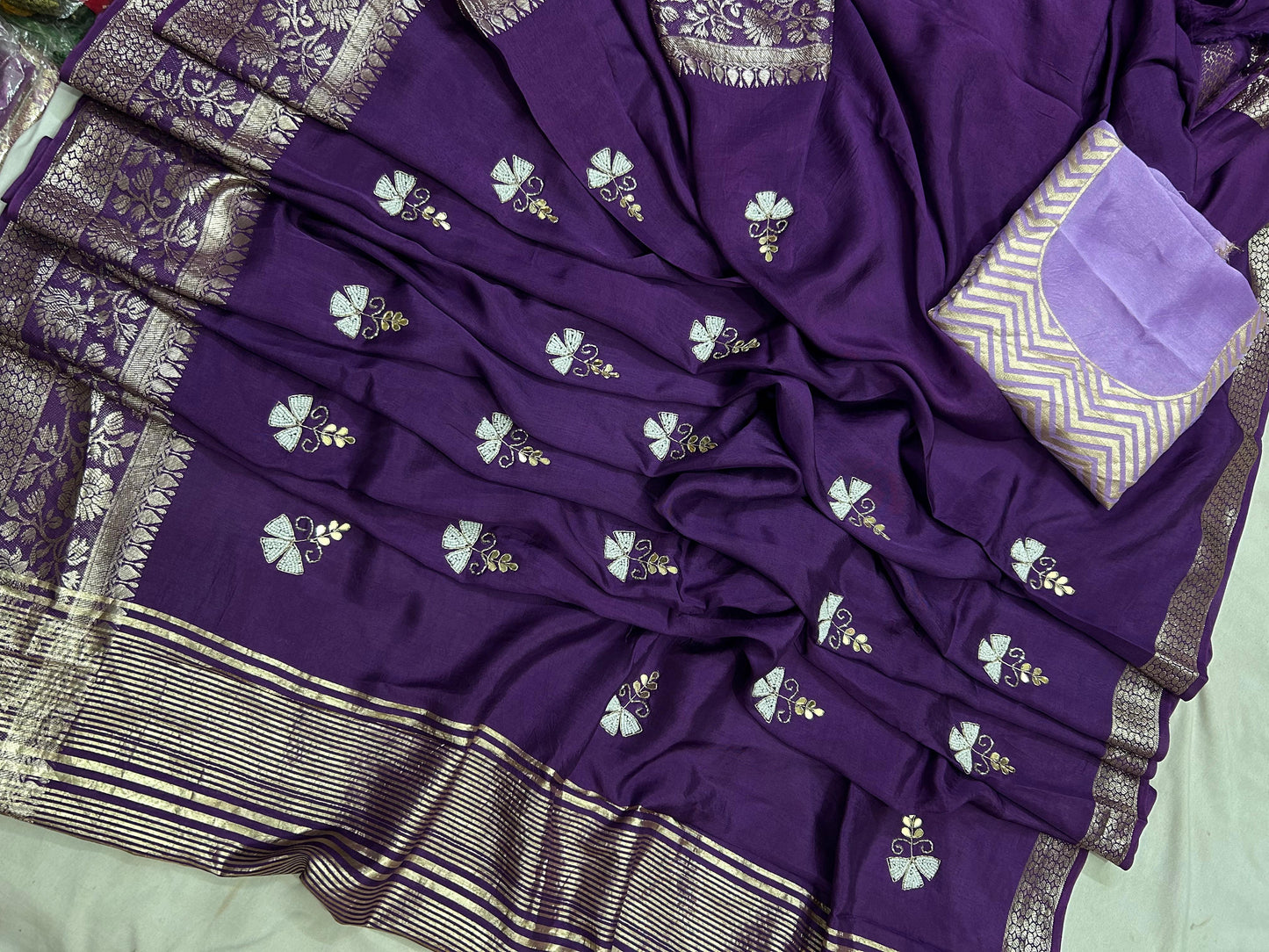Kayatri New Rassain Silk Hanwork Saree