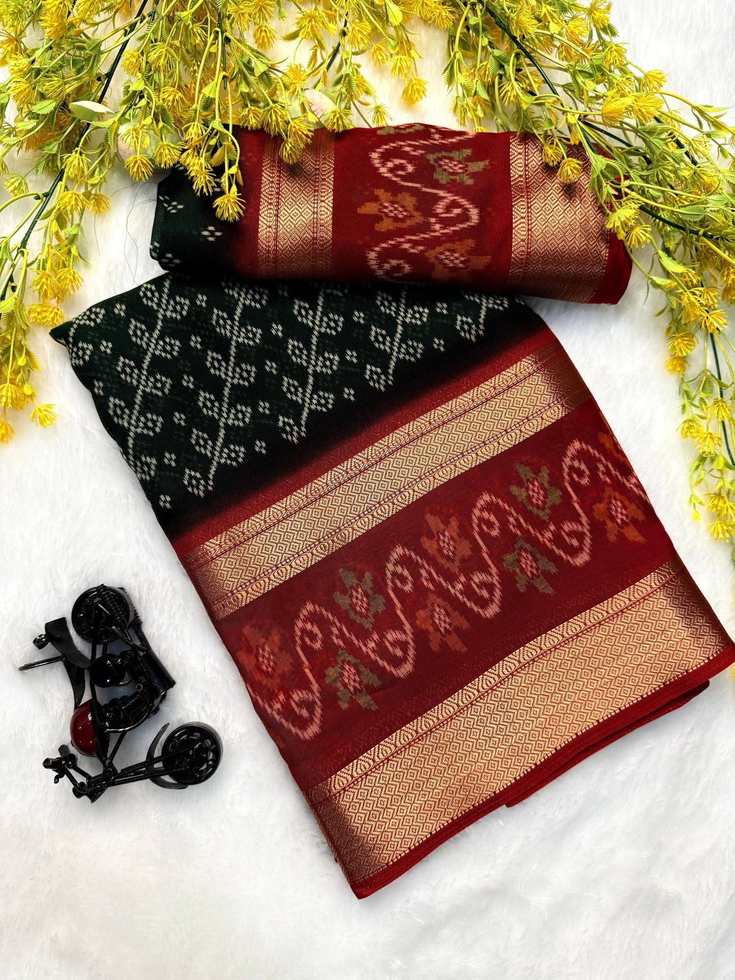 Kayatri New Marsh Melon With Jackard Border Saree