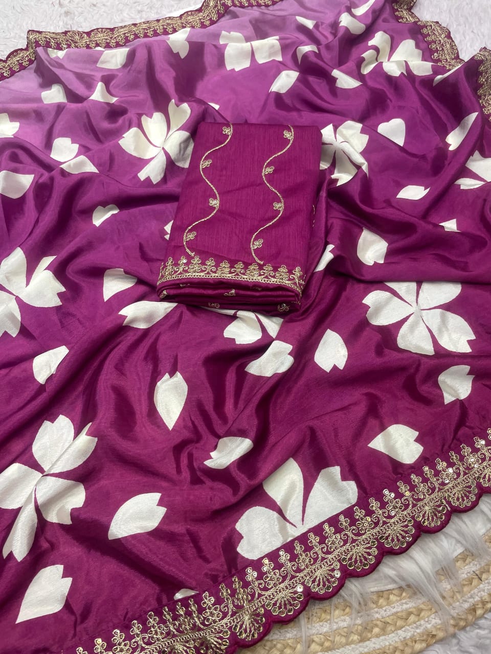 Kayatri New Pure Natural Chinon Digital Print Saree