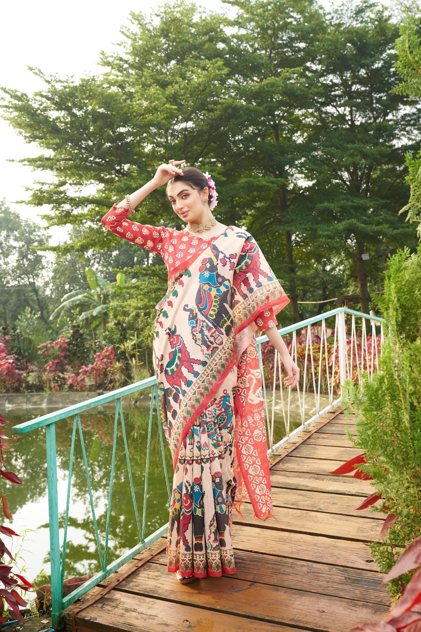 Kayatri New Tussar Silk Patola Print Saree
