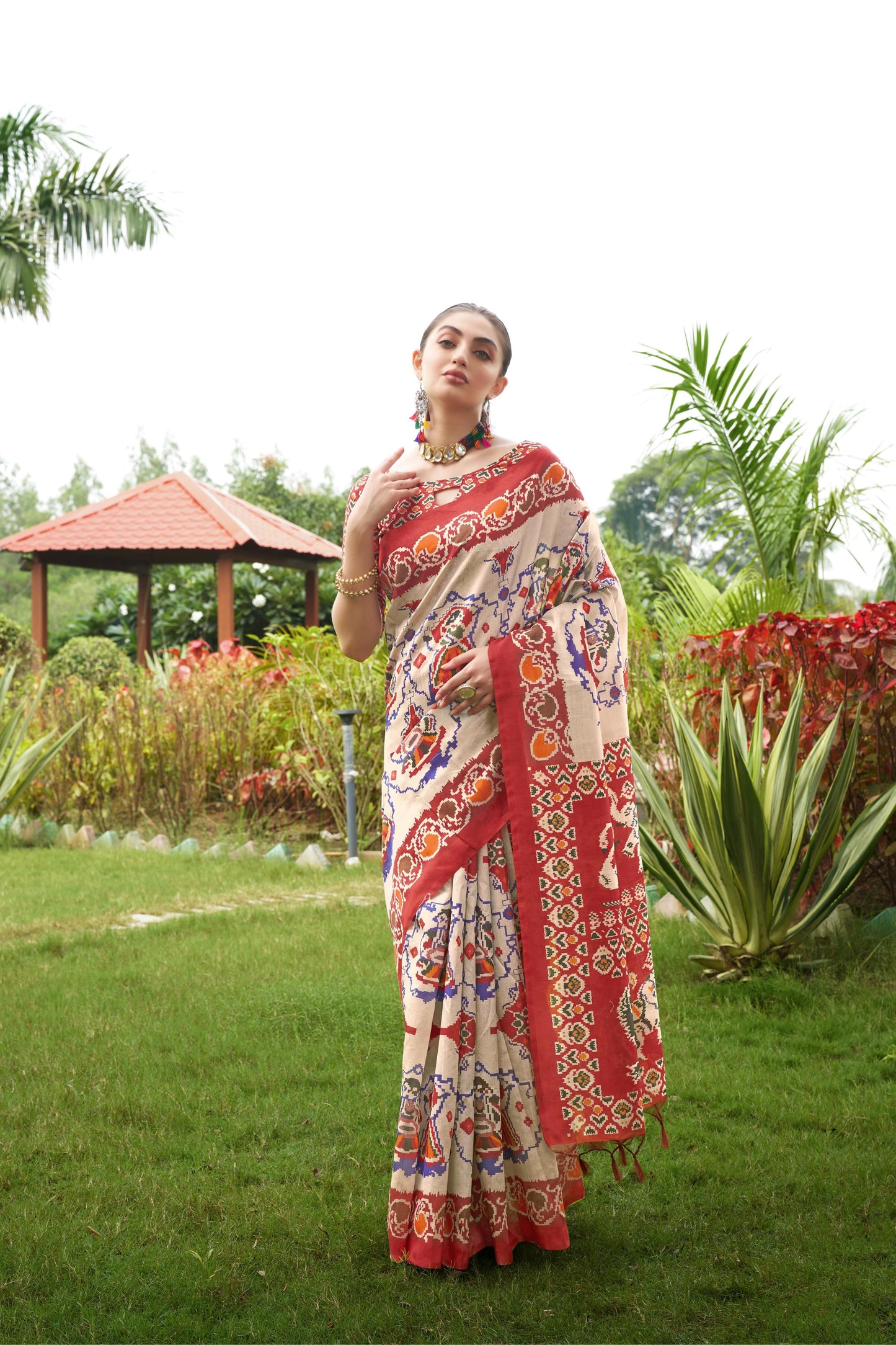 Kayatri New Tussar Silk Patola Print Saree