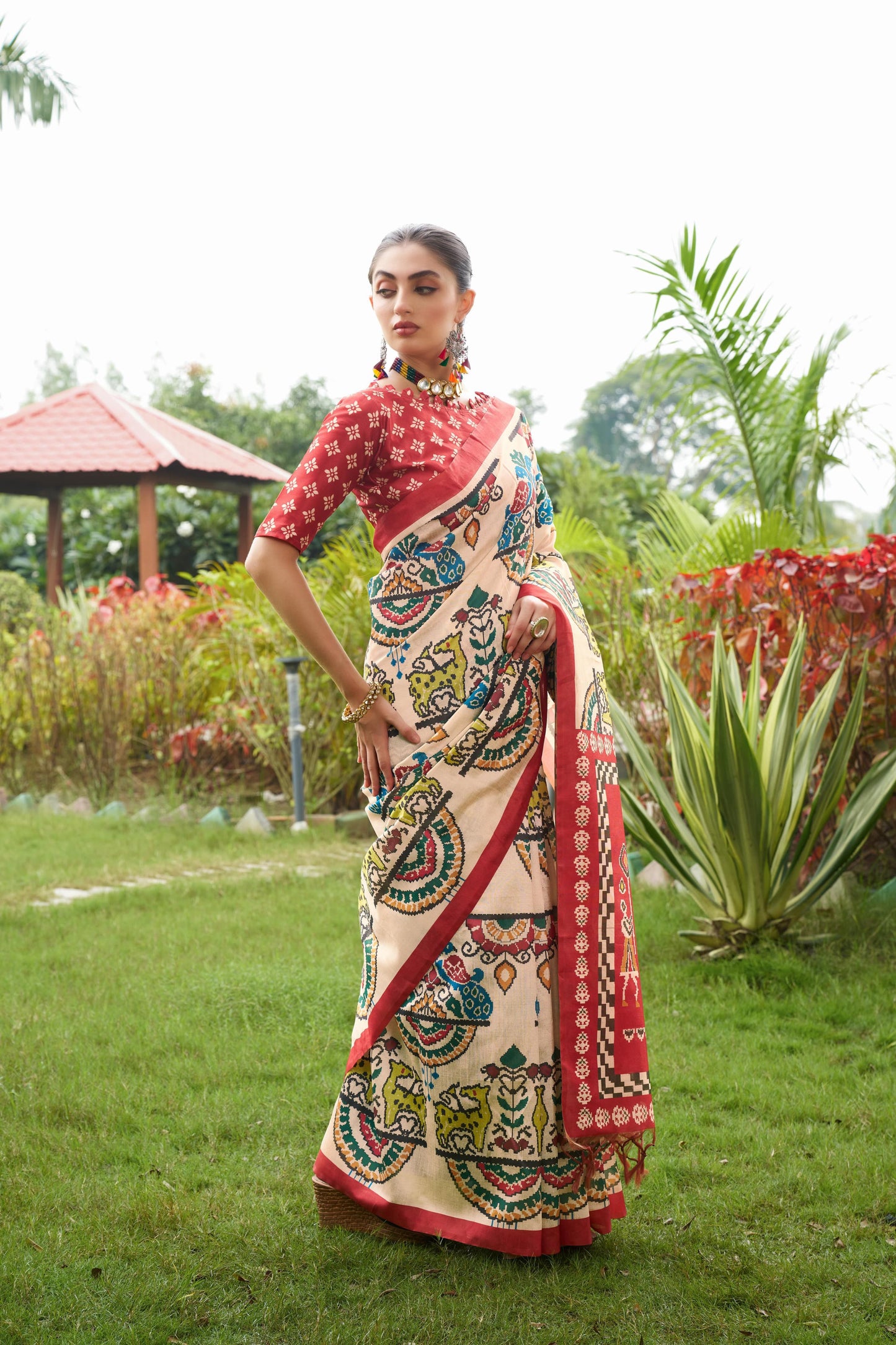 Kayatri New Tussar Silk Patola Print Saree