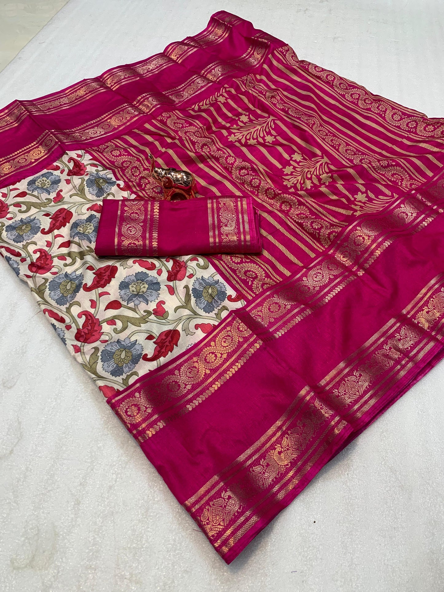 Kayatri New Soft Silk Kalamkari Print Saree