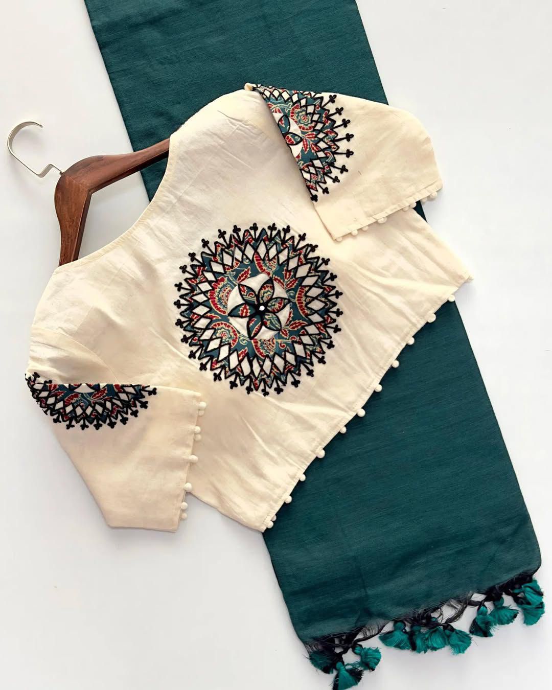 Kayatri New Khadi Cotton Apllic Work Saree