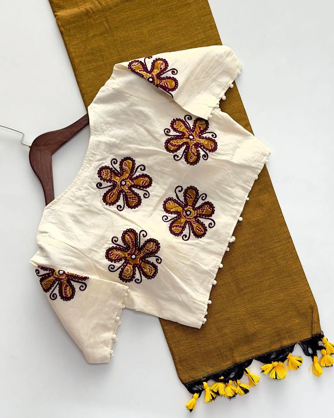 Kayatri New Khadi Cotton Apllic Work Saree