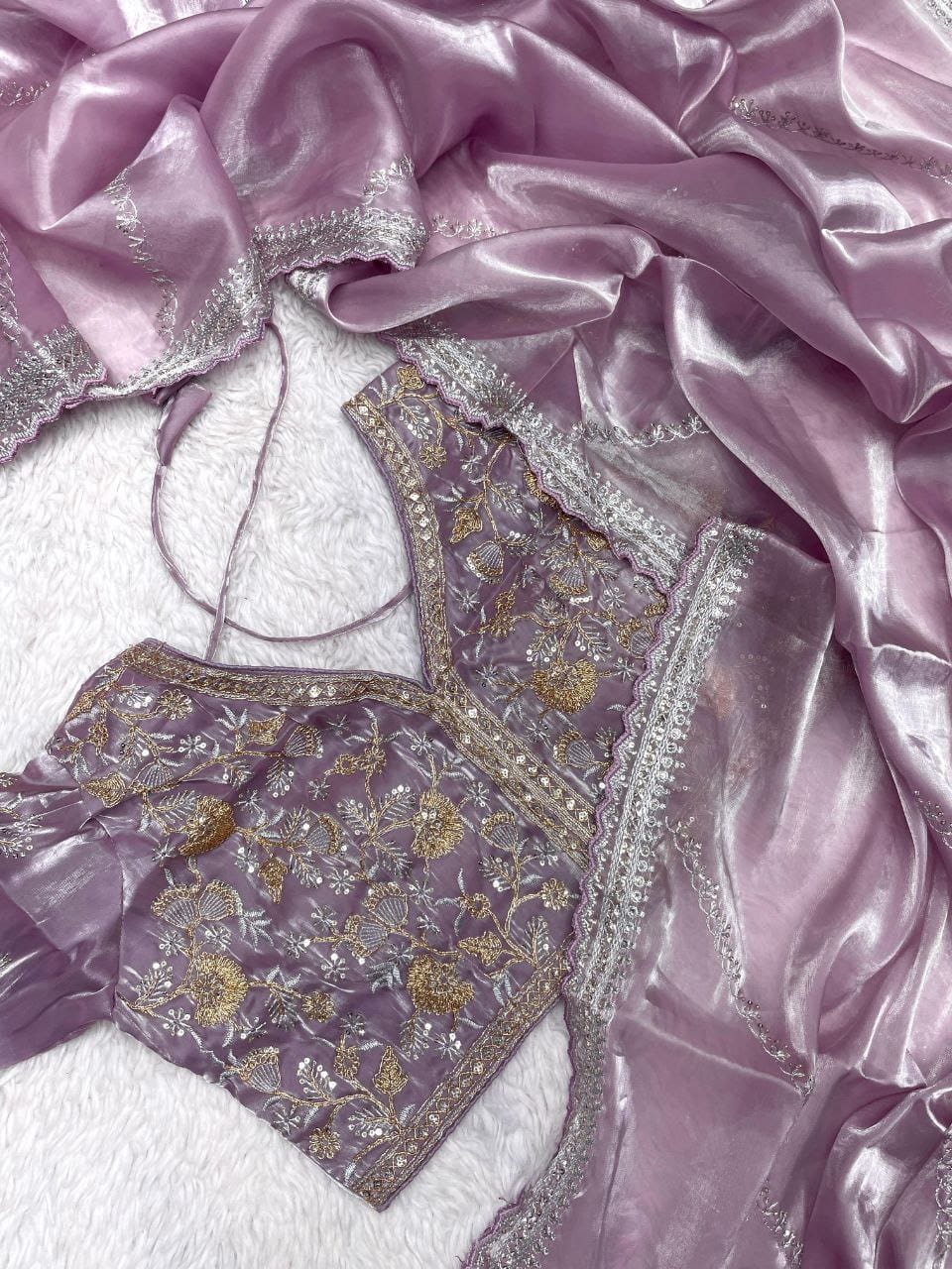 Kayatri Glamour Glow – Zimmy Choo Satin Saree