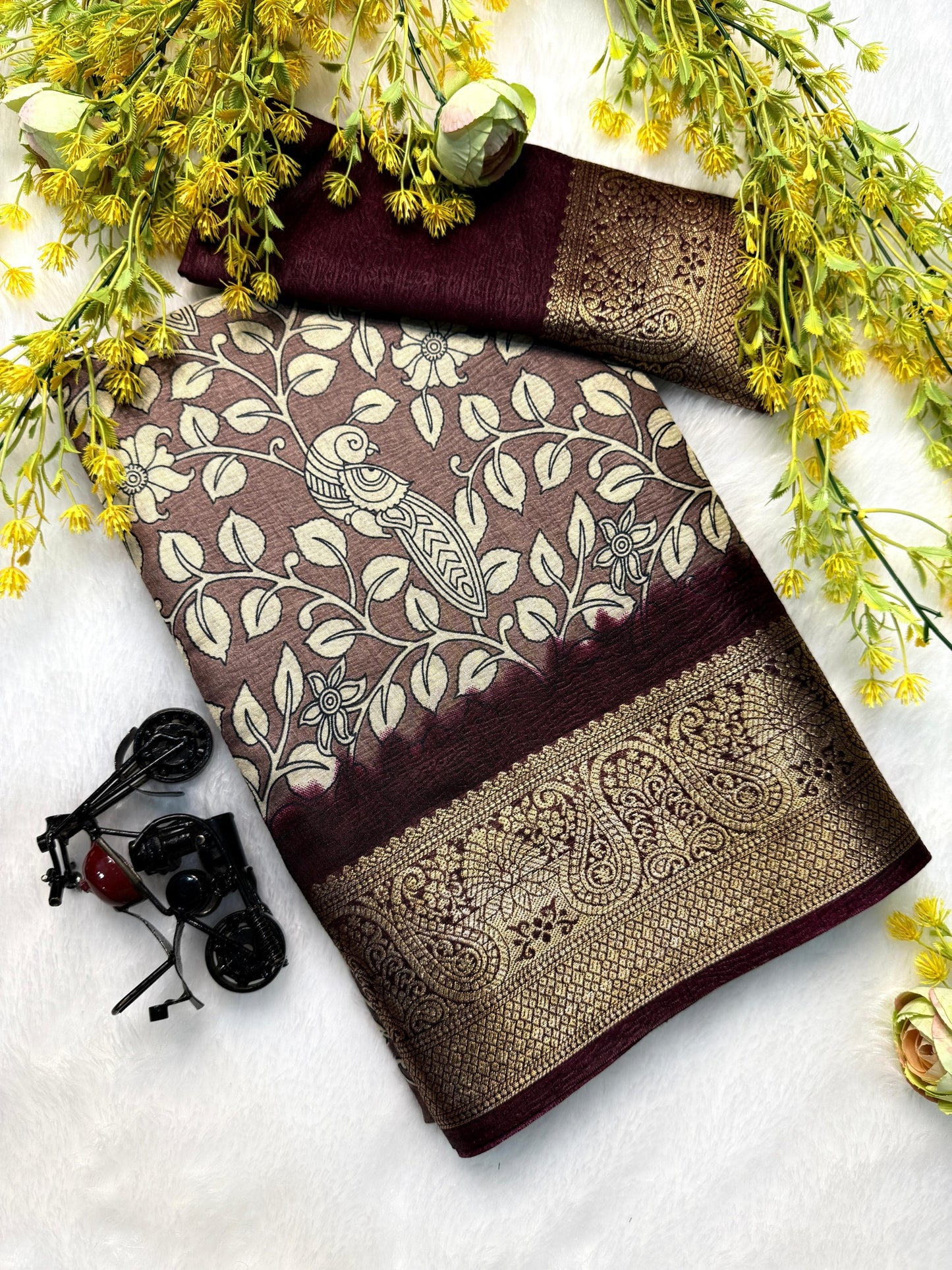 Kayatri New Pure Dola silk with crush all over saree jequrd boder