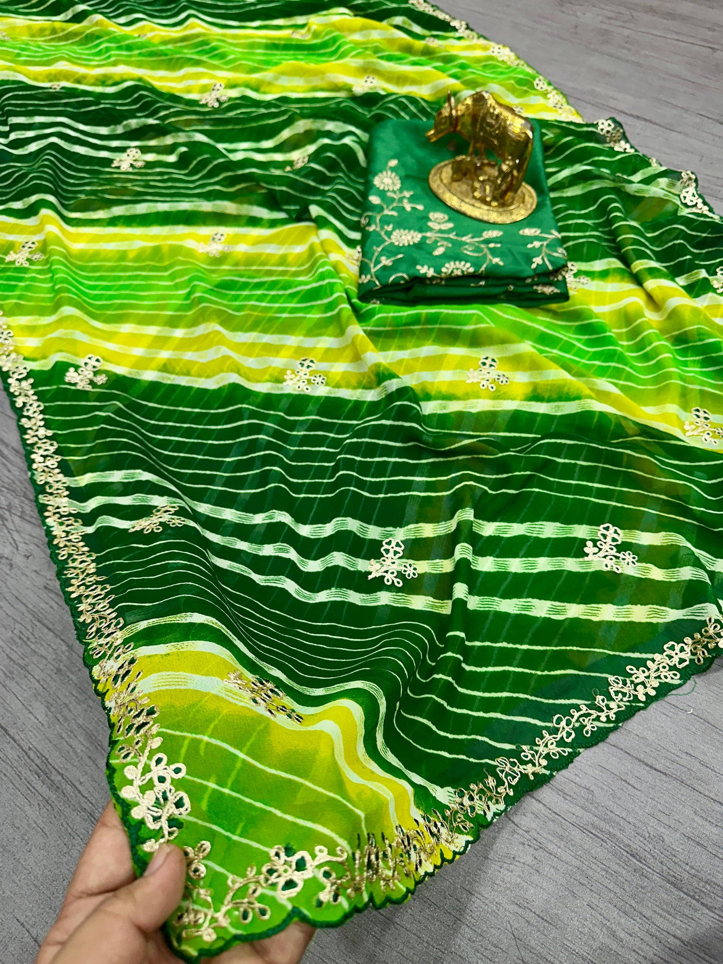 Kayatri New Pure Georgette with Jodhpur Lehariya Print Saree with Beautiful Pita Work