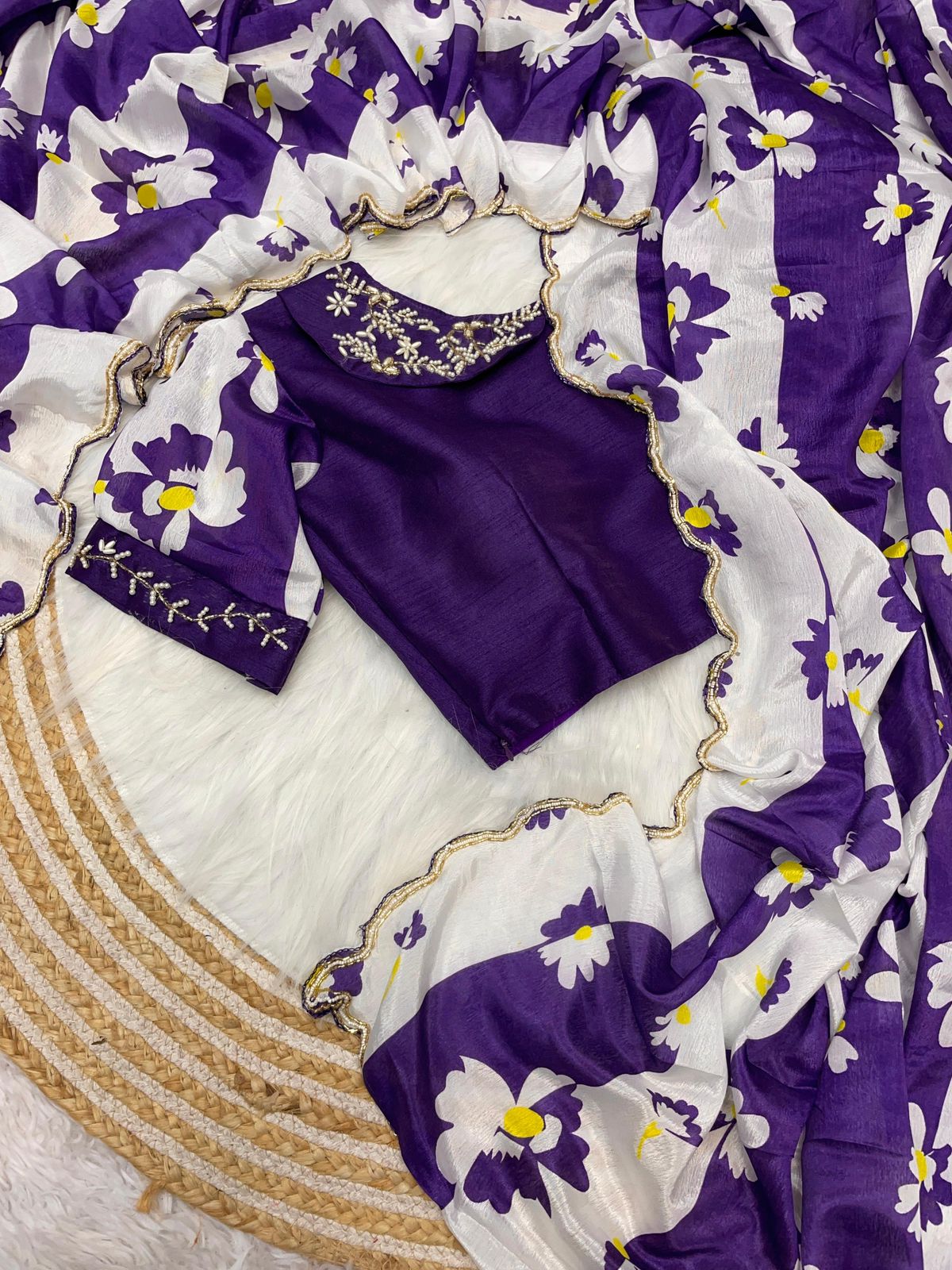 Kayatri New Bollywood Trending Designer Chinon Digital Print Saree
