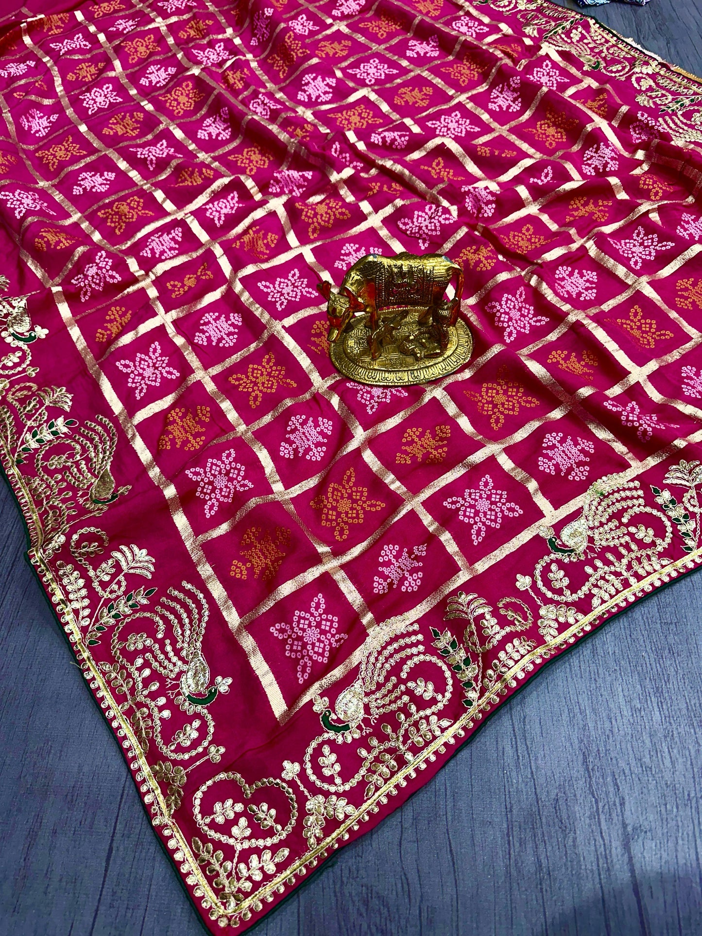 Kayatri New Luxury Pure Jaipuri Viscose Weaving Beautiful Ghatchola Zari Weaving Saree