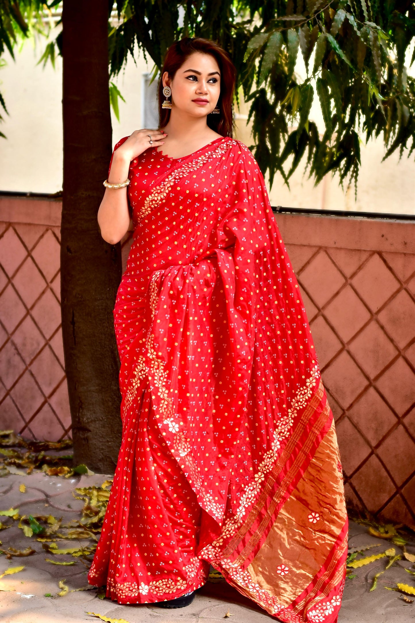 Kayatri New Gota Pati Border With Lagadi Pallu Saree With Block Print Bandhej Saree