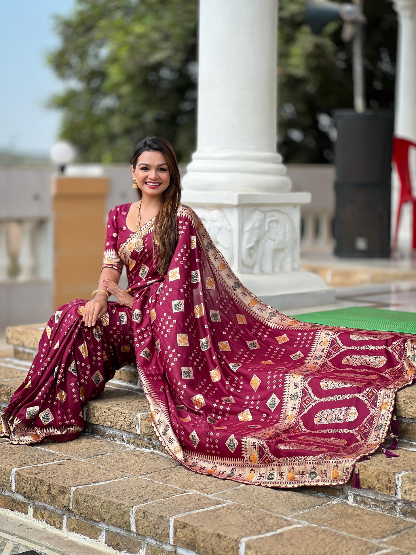 Kayatri New Pure Viscous Dola Silk Swastik & Kalash Design Saree