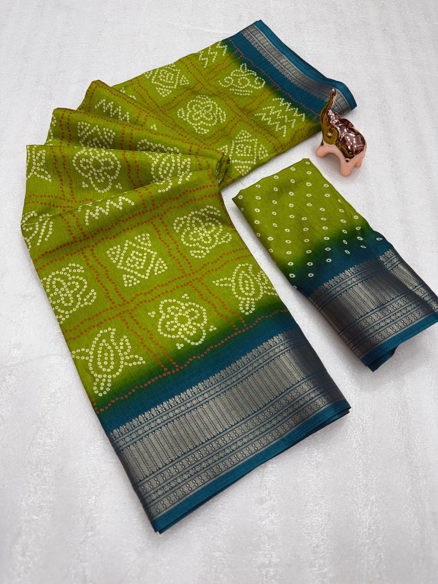 Kayatri New Light weight Dola CHEX sarees with all-over BANDHANI PRINTS JACQUARD WEAVING BORDER SAREE