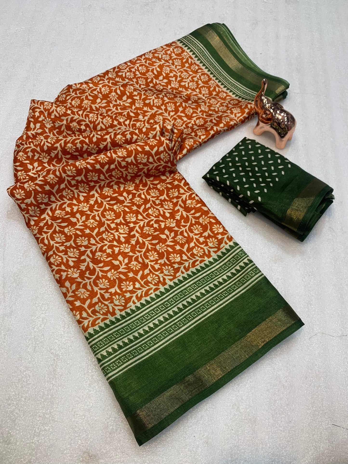 Kayatri New SEMI MUL MUL COTTON SAREE WITH BEAUTIFUL NEW PRINTS ALL OVER SAREE
