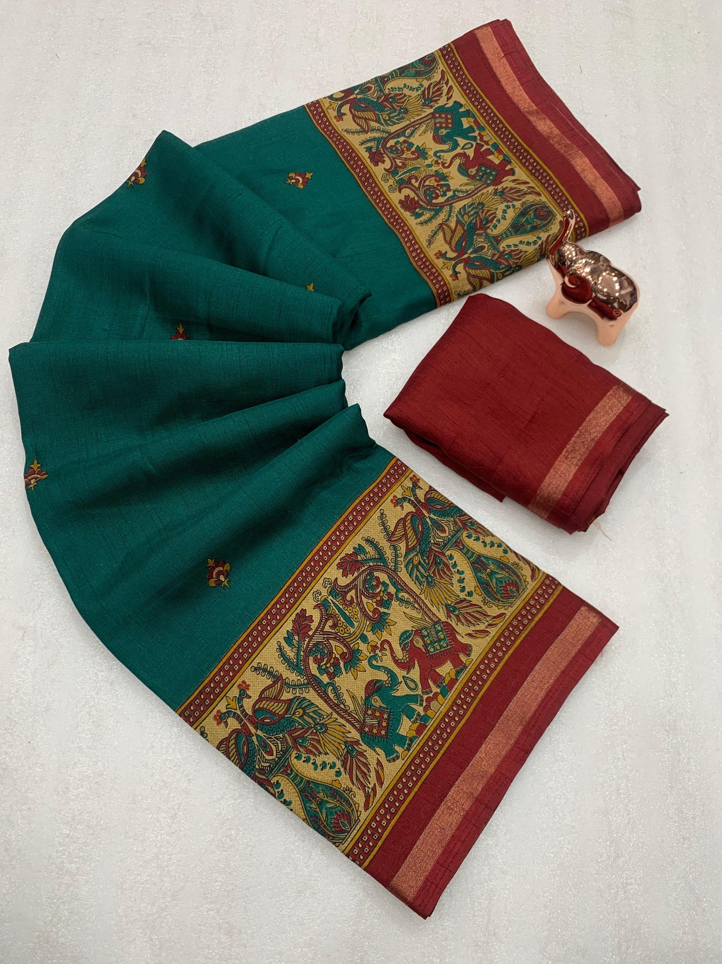 Kayatri New Pure soft Tusser Kashmiri printed saree with Rich Pallu & Fancy Golden Border Saree