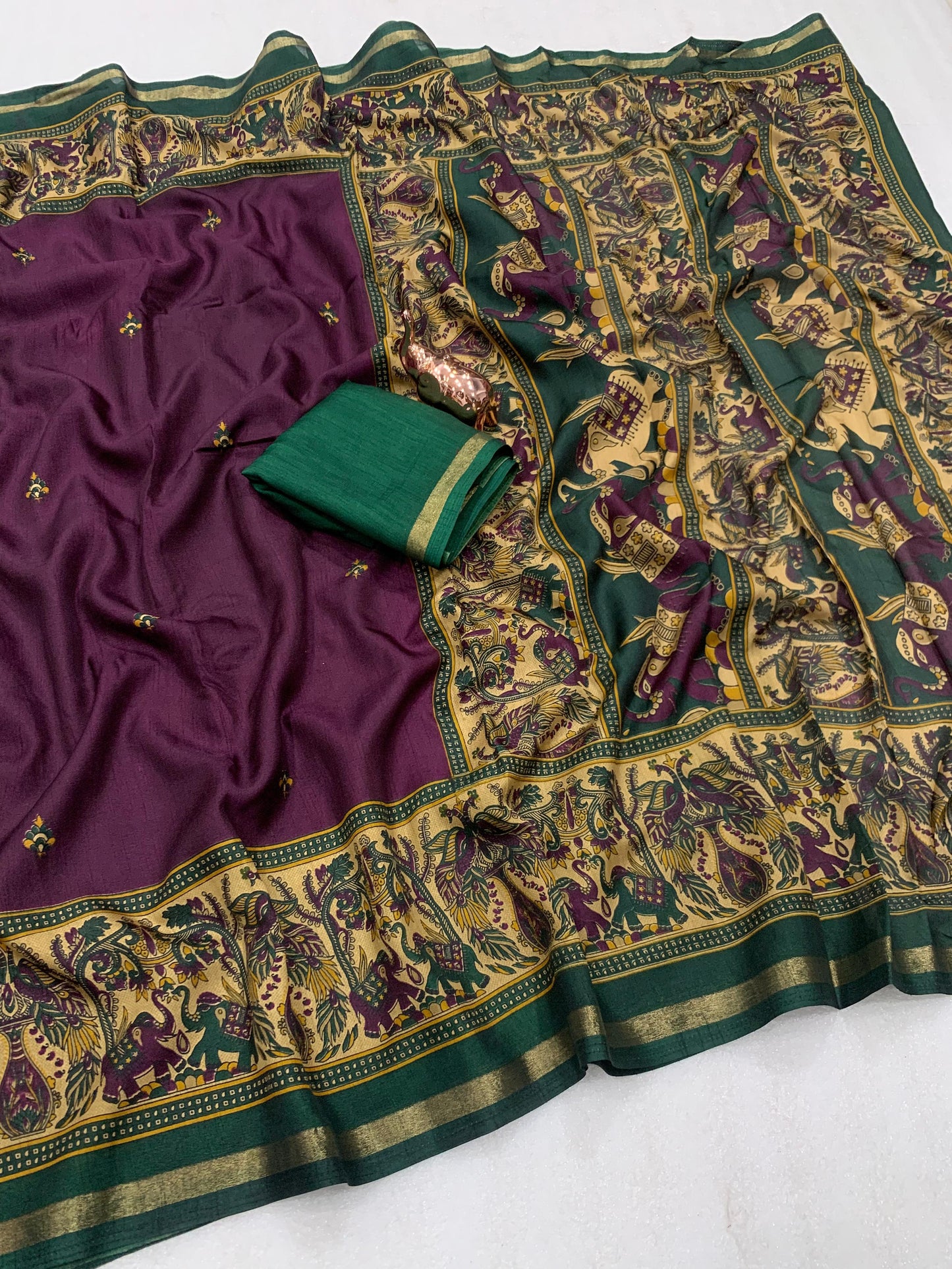 Kayatri New Pure soft Tusser Kashmiri printed saree with Rich Pallu & Fancy Golden Border Saree