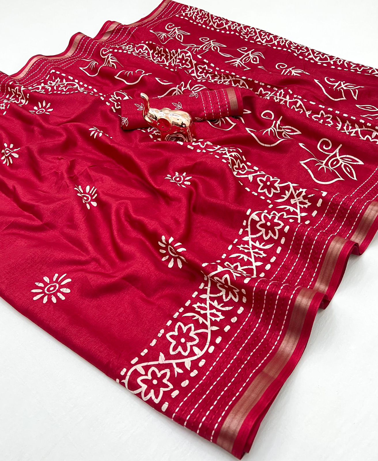 Kayatri New A perfect printed saree with finest katha thread work saree