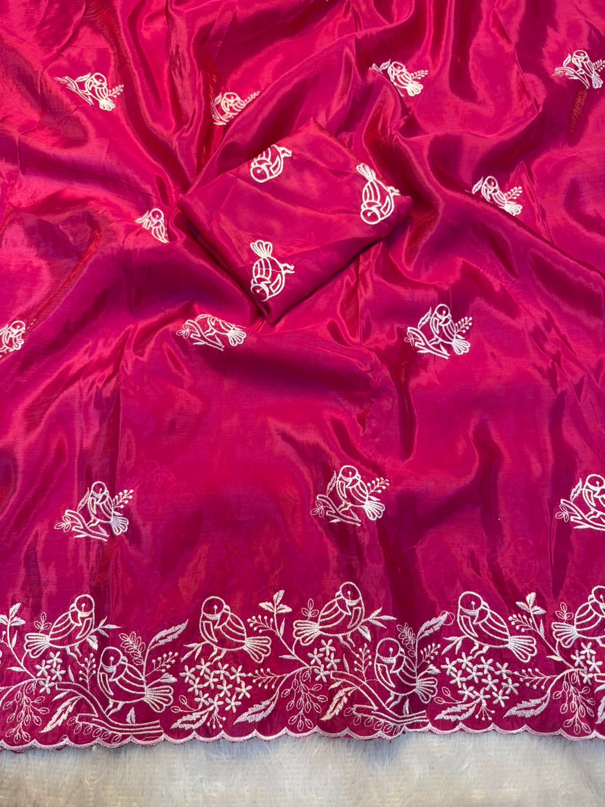 Kayatri New Beautiful Premium Quality soft gold crush Designer Saree with Beautiful Multi Embroidery C-Pallu Saree