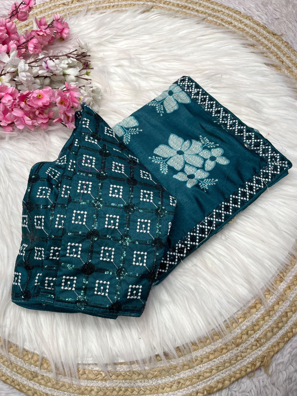 Kayatri New Pure NATURAL Chinon silk saree with elegant print design on all over the saree