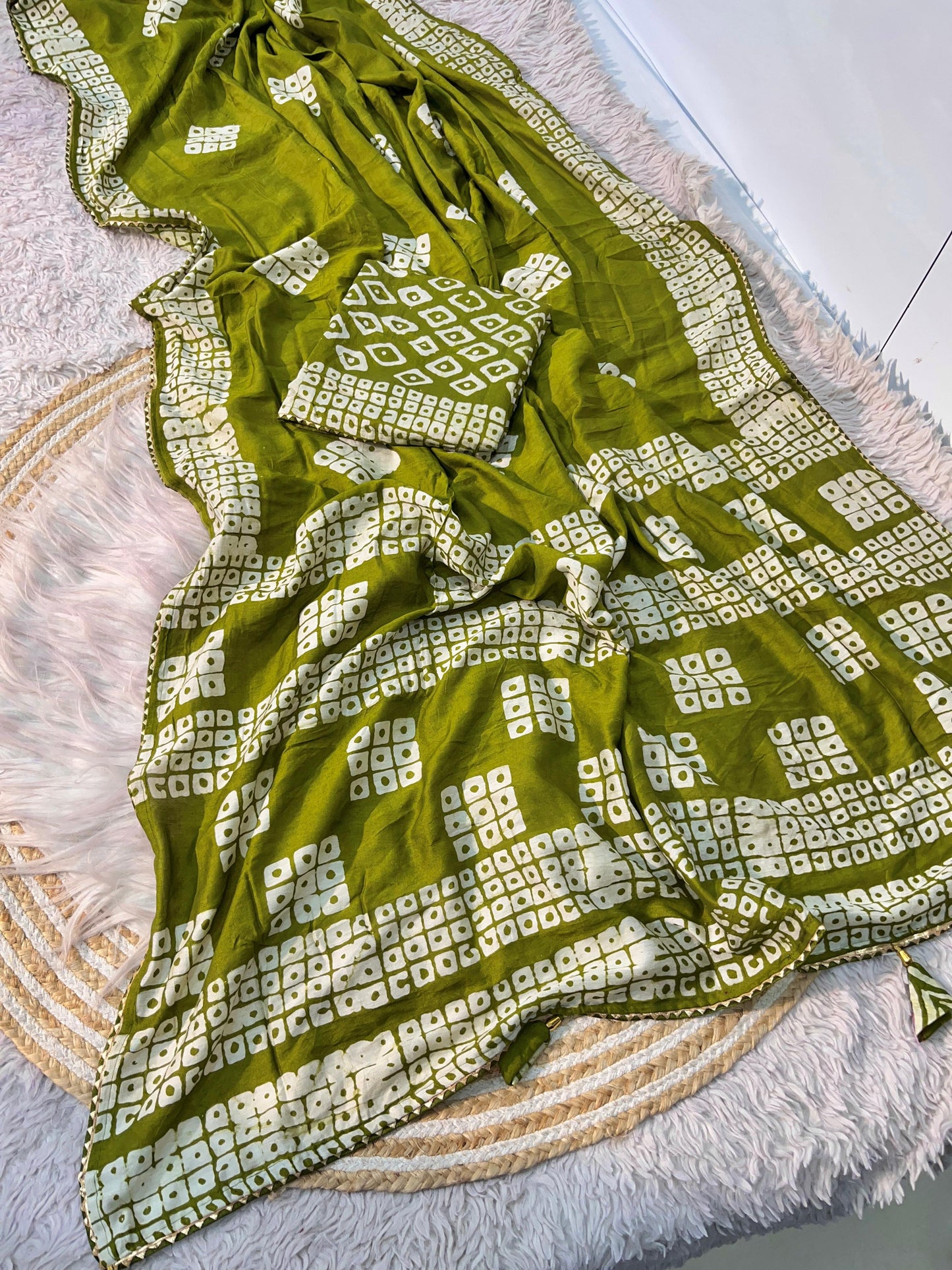 Kayatri New beautiful soft cotton batik print tie die saree