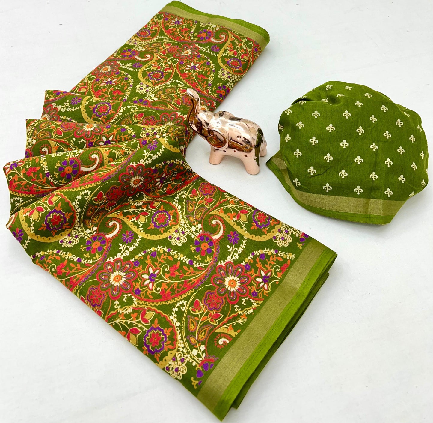 Kayatri New Heavy mul base cotton silk saree with beautiful bandhani printed and golden zari patti border Saree