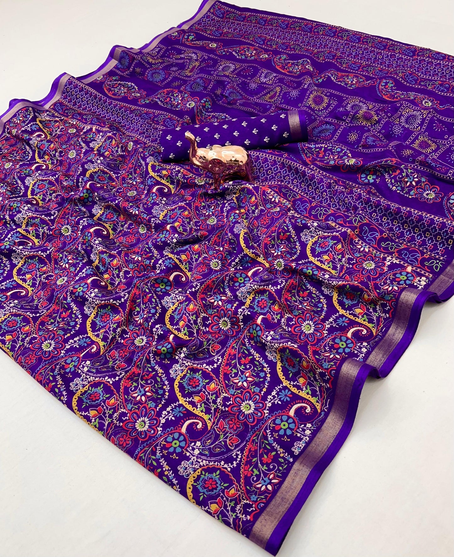 Kayatri New Heavy mul base cotton silk saree with beautiful bandhani printed and golden zari patti border Saree